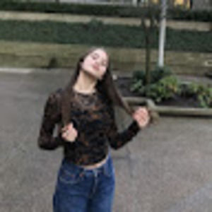 Meet your Posher, Natalie